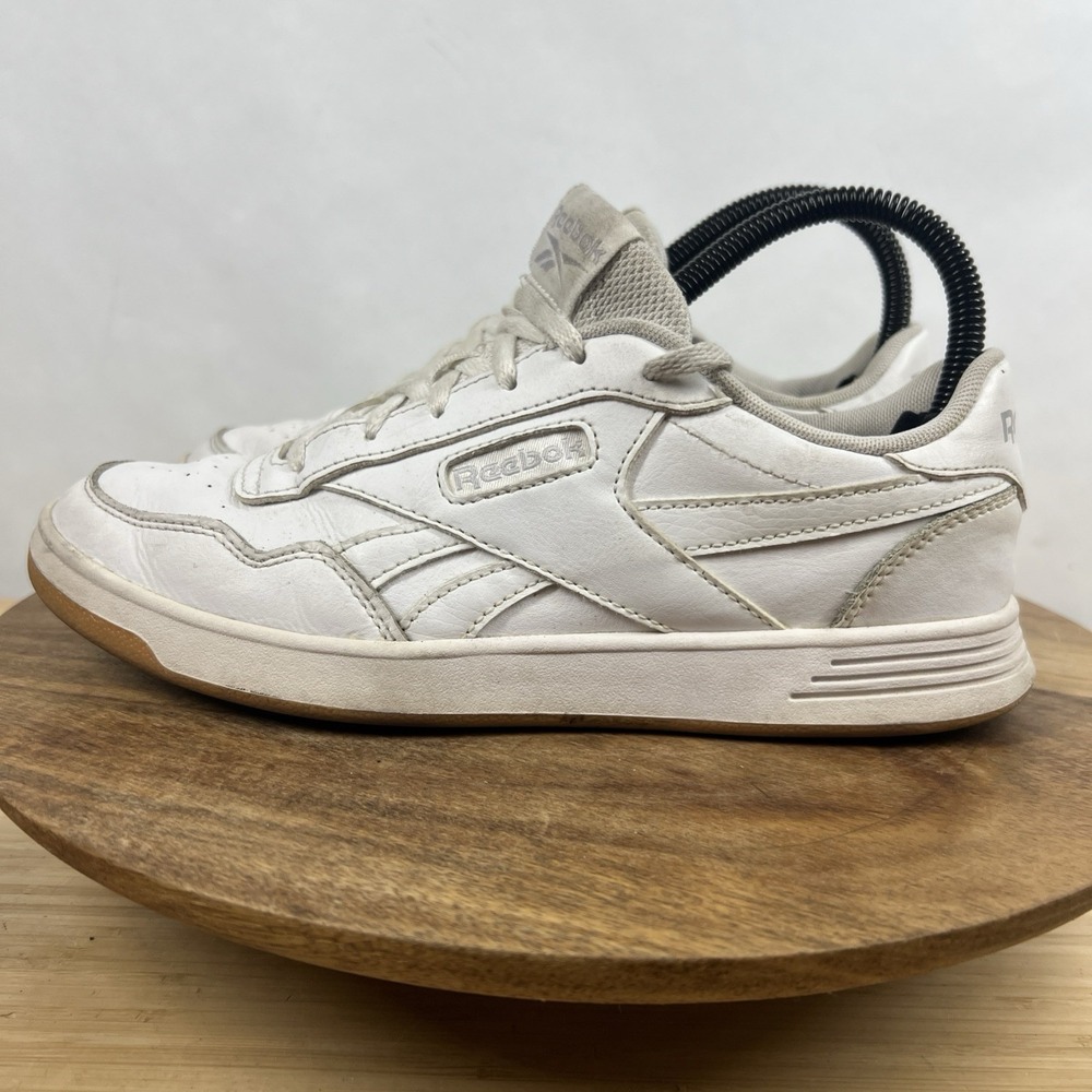 Reebok Classic Club Memt women's Cream Sneakers size 7